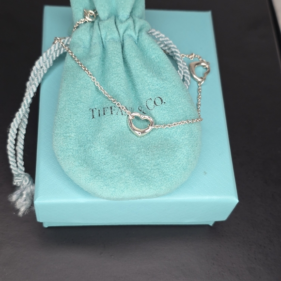 Tiffany & Co. Sterling Heart Link Bracelet - Silver - Picture 6 of 6